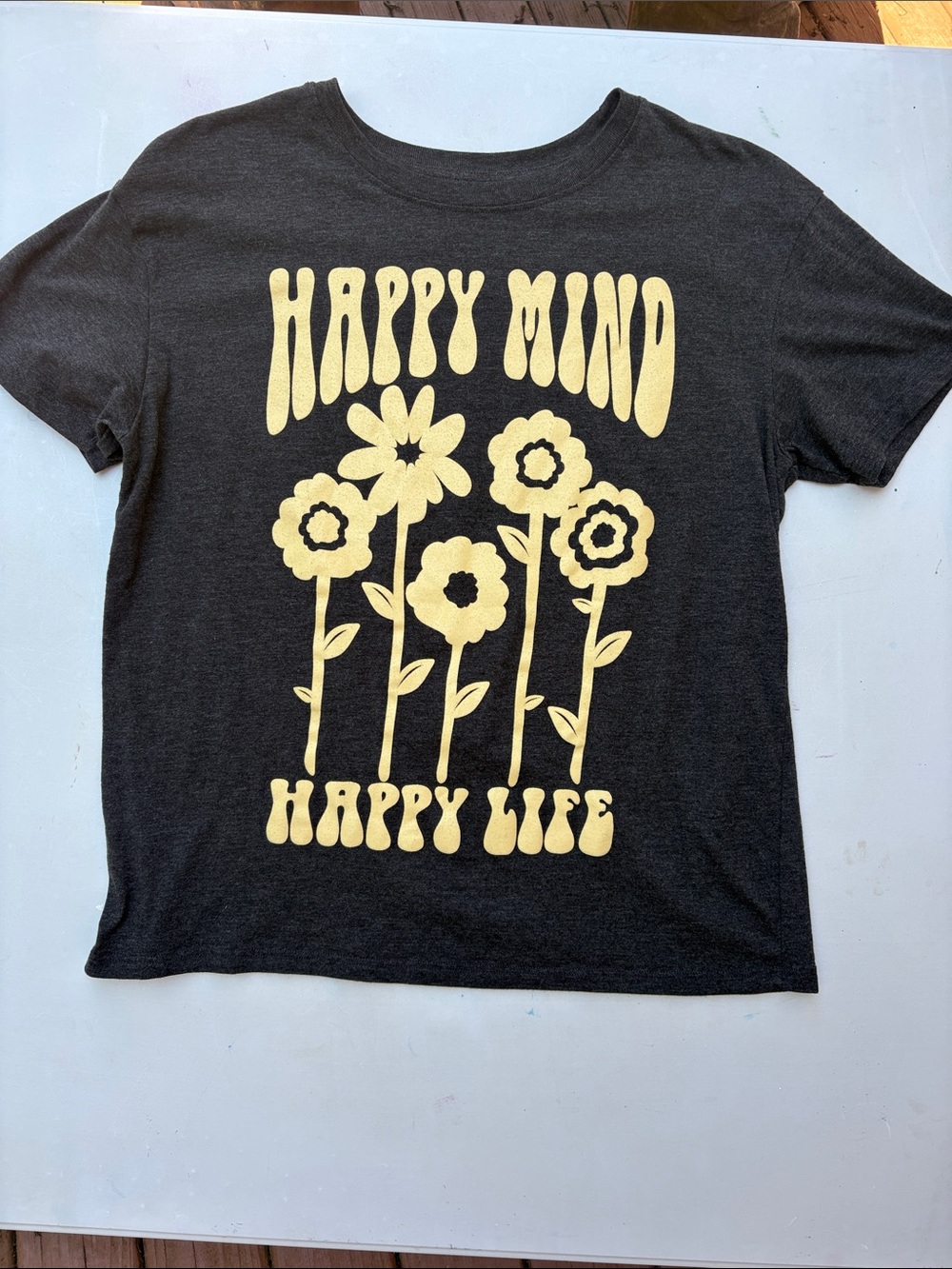 Women’s Graphic Tee Small